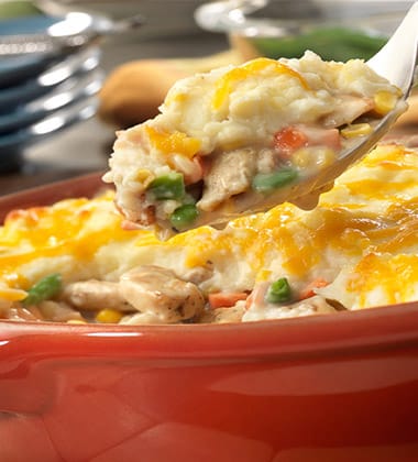 EASY CHICKEN SHEPHERD’S PIE