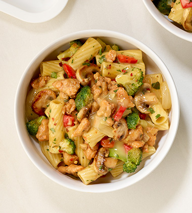 broccoli & italian chicken sausage with rigatoni featured image