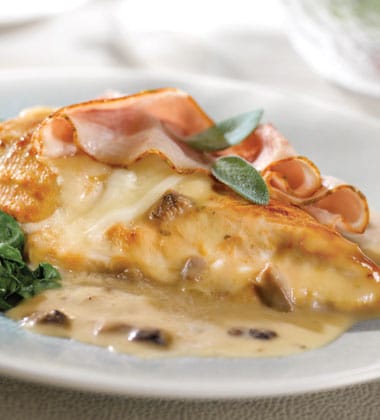 CHICKEN SALTIMBOCCA MADE WITH CAMPBELL’S® SIGNATURE SAUTEED MUSHROOM AND ONION BISQUE
