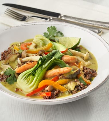 SPRING VEGETABLE & QUINOA BOWL MADE WITH CAMPBELL’S RESERVE THAI GREEN CURRY SAUCE