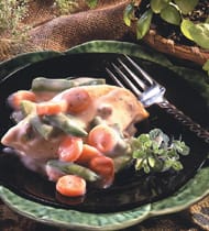 CAMPBELL’S® CREAMY CHICKEN AND VEGETABLES